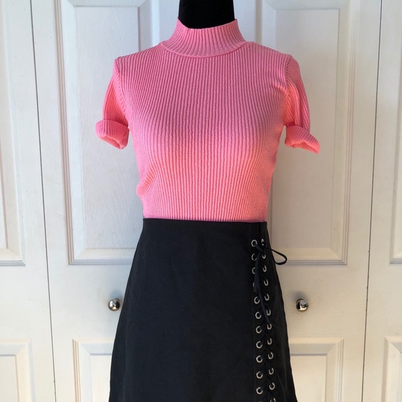 Black suede Lace up skirt - Picture 2 of 6